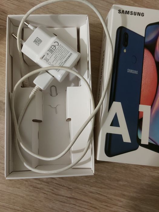 Телефон Samsung A10s (32GB)