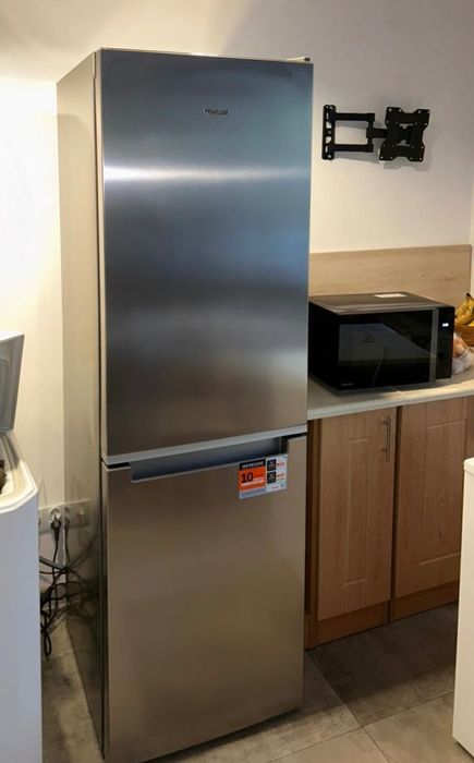 Lodówka Whirlpool W7X 82I OX NoFrost 335l używana