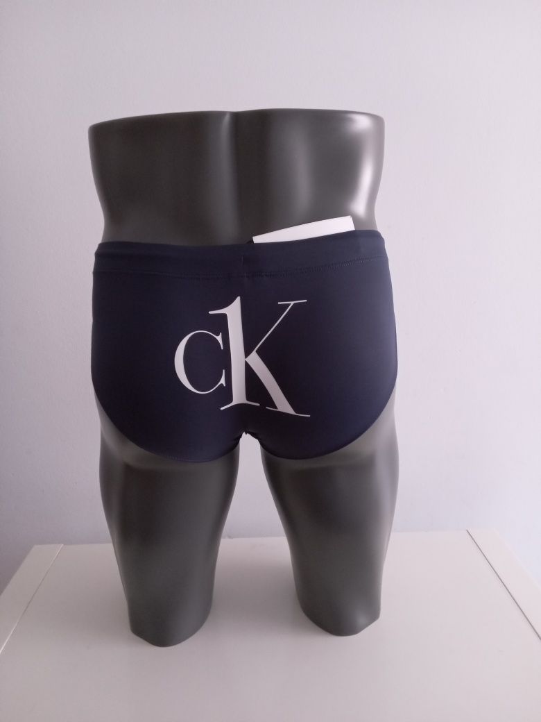 Sunga azul Calvin klein tam.s(N-18/22SUN)