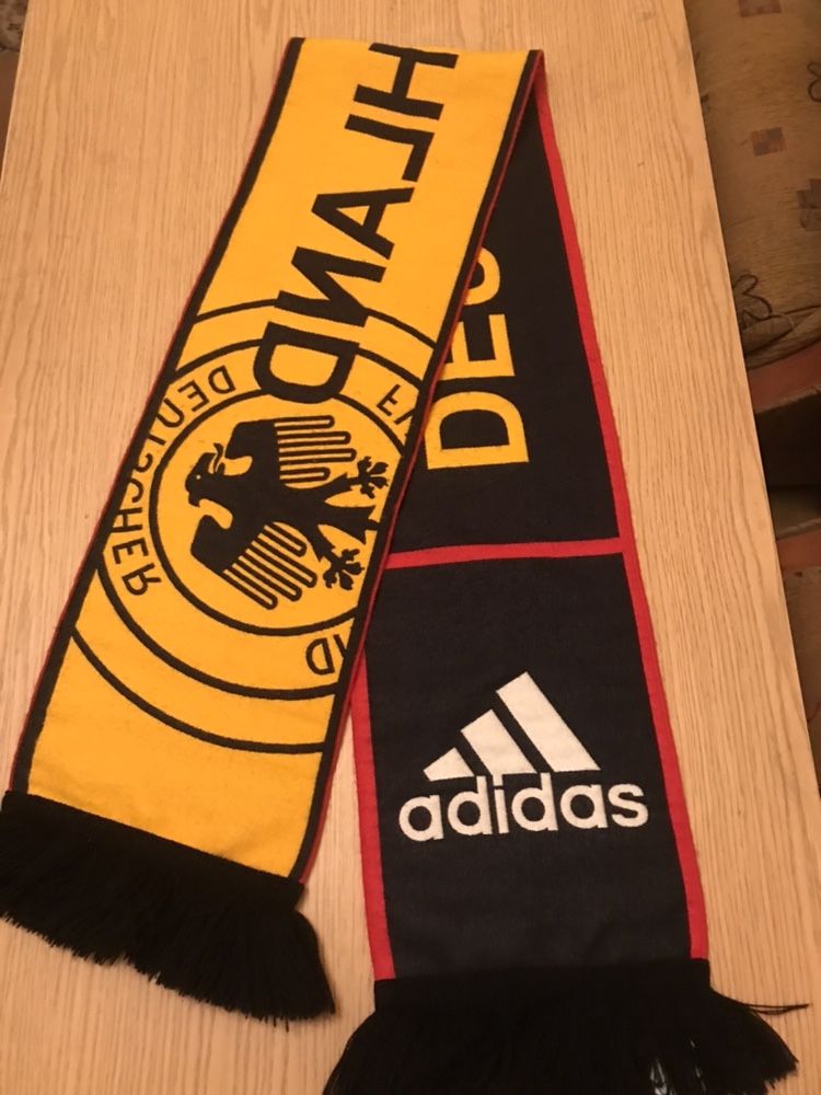 Adidas szalik sportowy