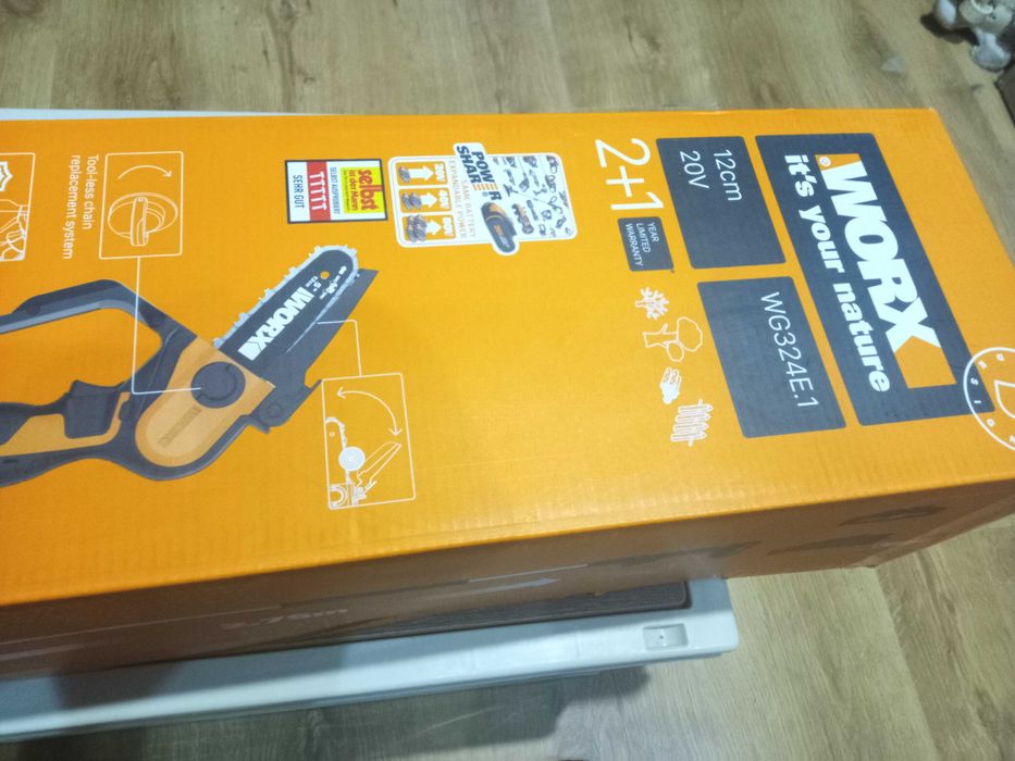 Mini pilarka do gałęzi worx + bateria