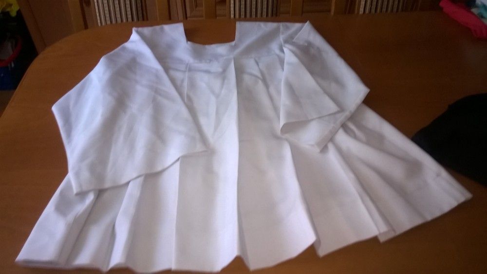 komza i spodnica ministranta