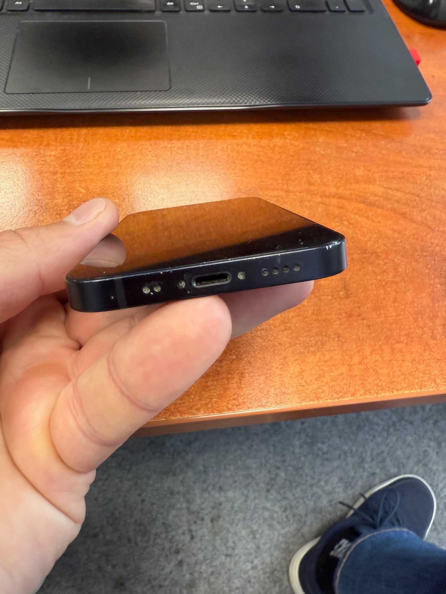 iPhone 12 mini 64 GB czarny jak nowy