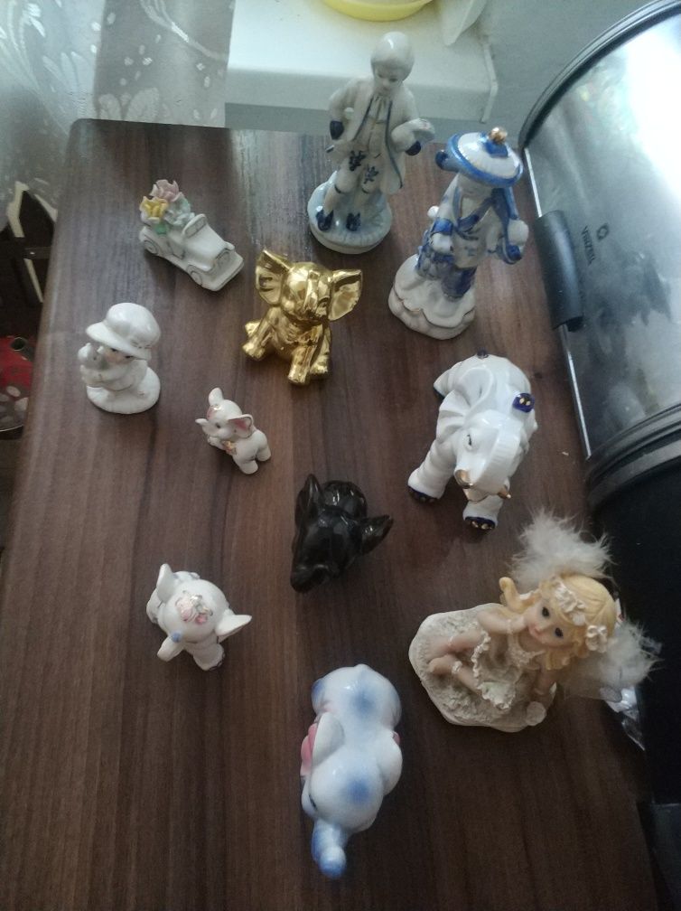 Słoniki figurki, porcelanowe, z porcelany