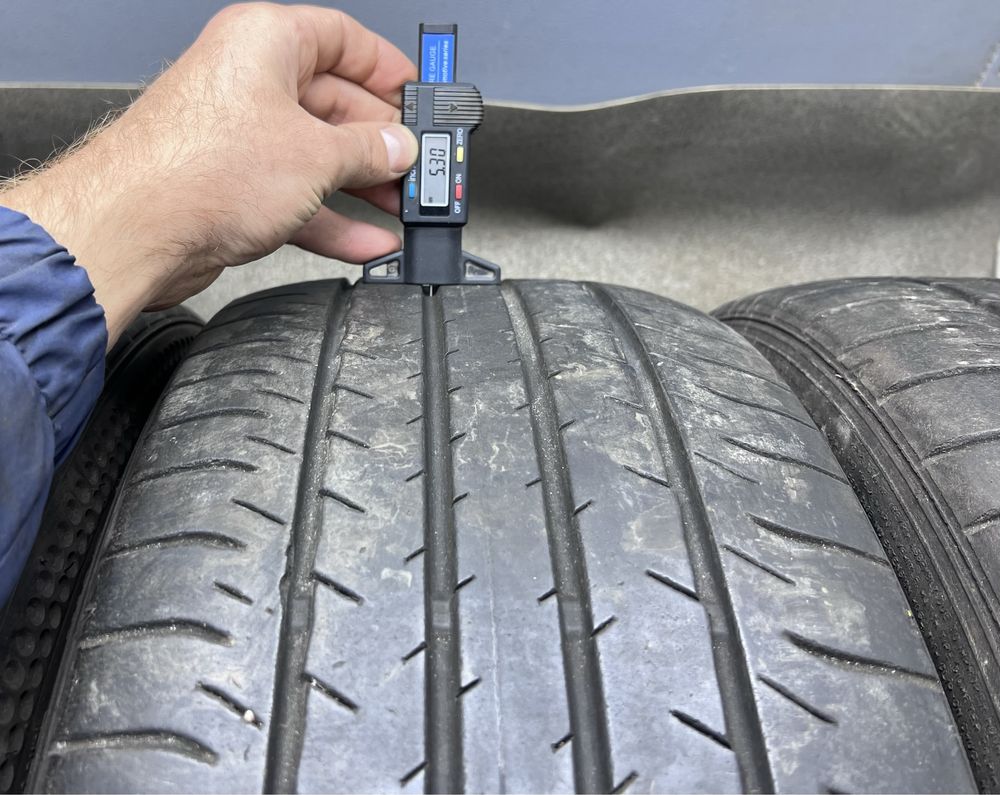 Шини 245 40 R19 Dunlop SP Sport Maxx 050 літо комплект літні