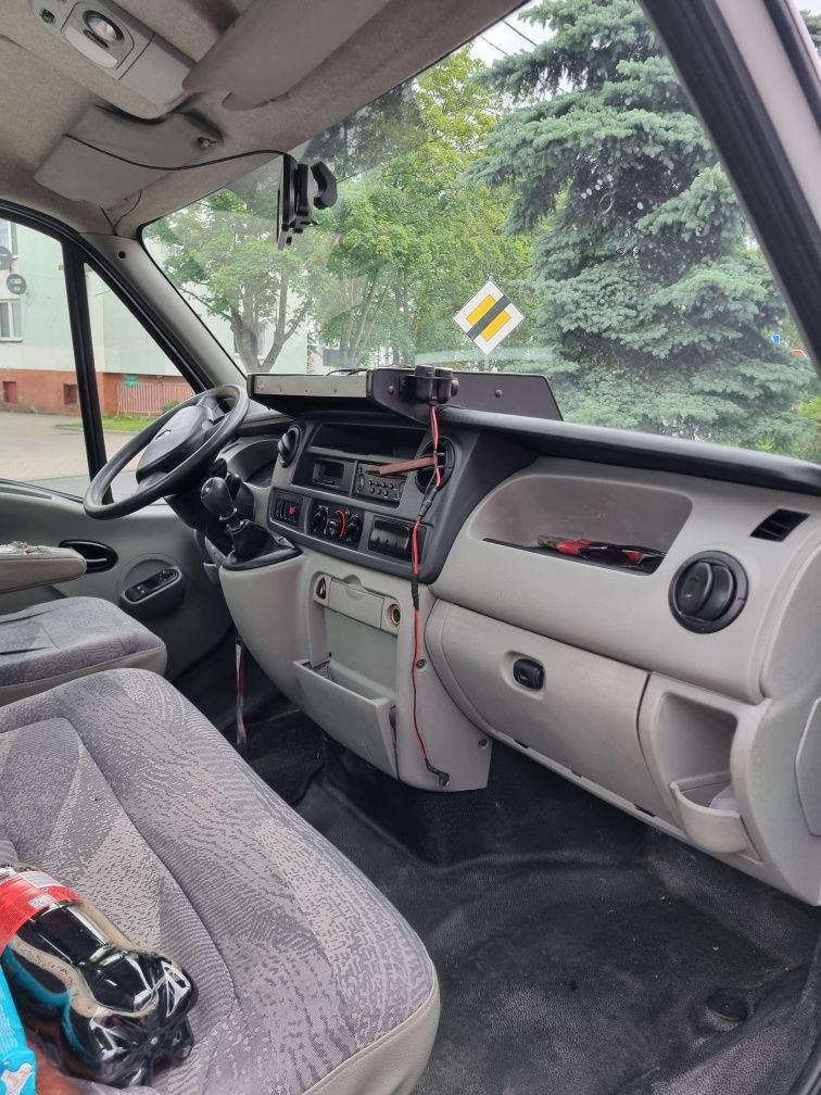 Sprzedam renault master 3 litry 143 km
