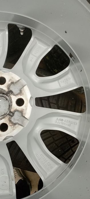 Felgi Aluminiowe 5x108,R18,ET45,8j Land Rover Czujniki