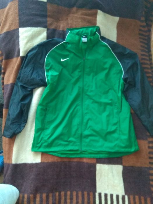 Kurtka FIRMY NIKE 3XL jak nówka na 198 cm