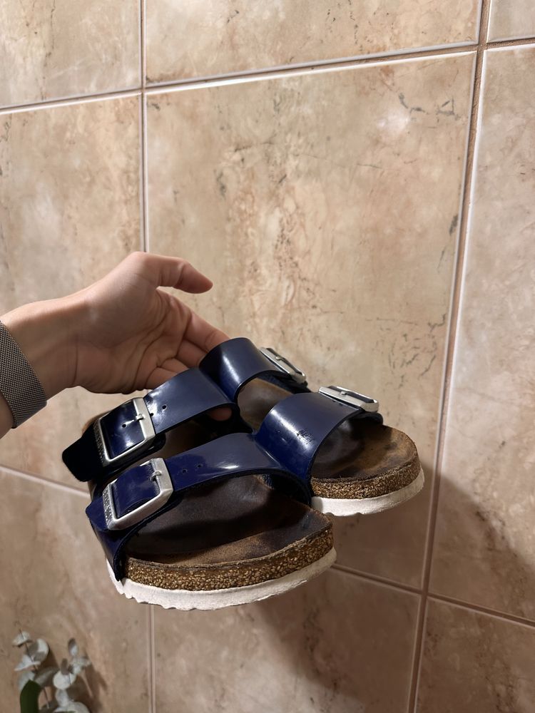 Шльопанці Birkenstock