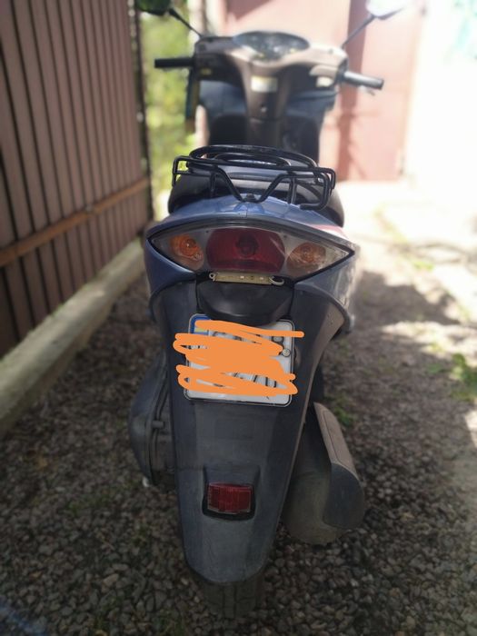 Скутер бензиновий Honda Dio Cesta