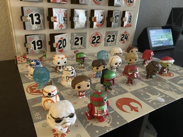 *Preço incrível*- Calendário do Advento Funko POP - STAR WARS