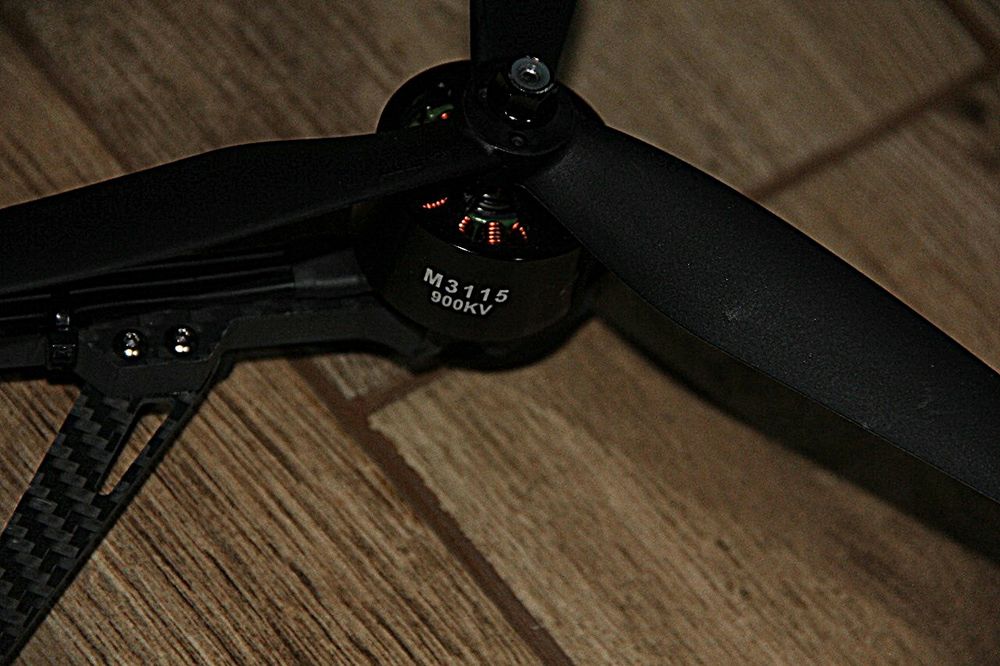 Продам нові робочі фпв дрони  FPV 10  без камер