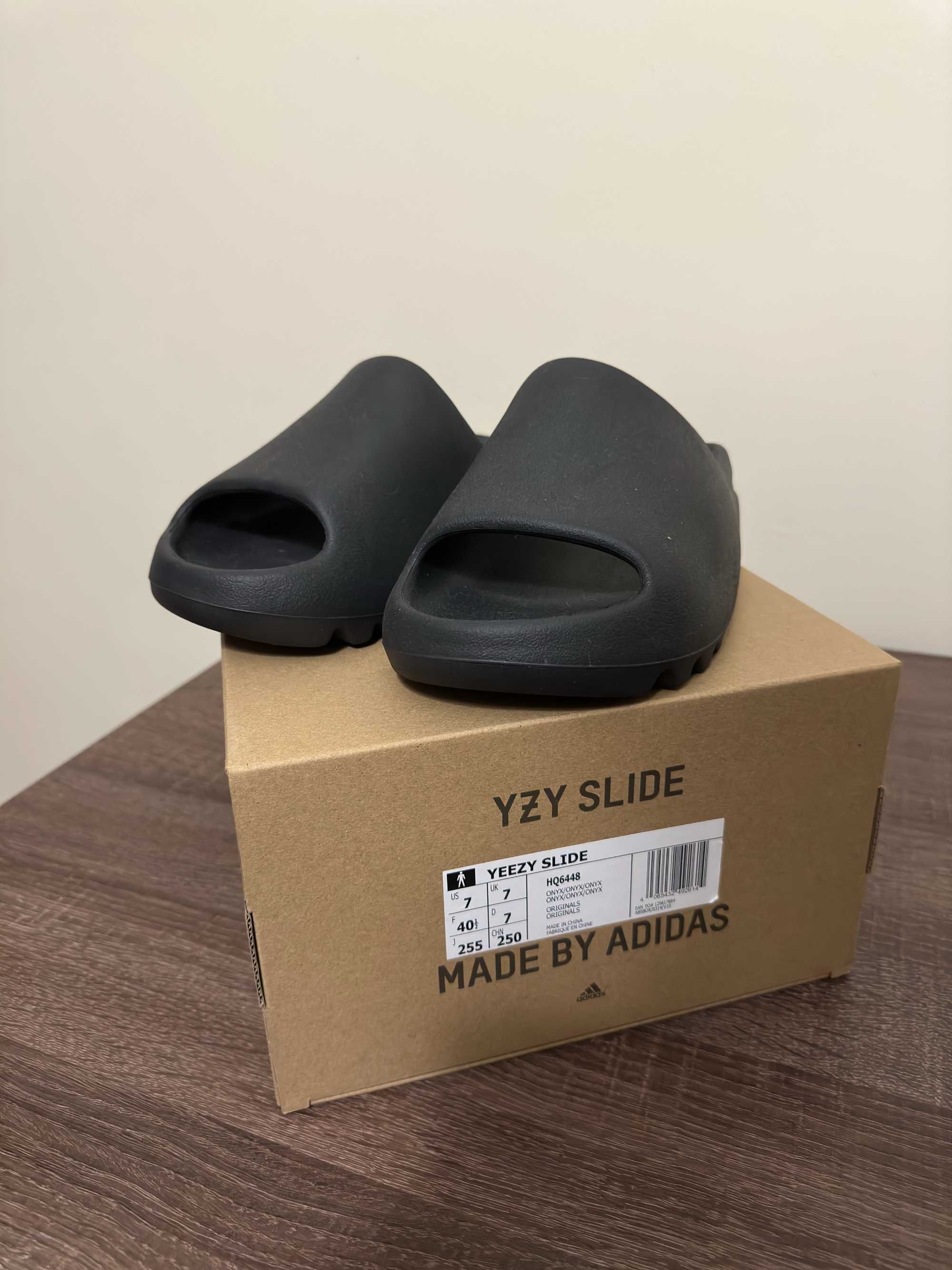 Yeezy Slide Onyx