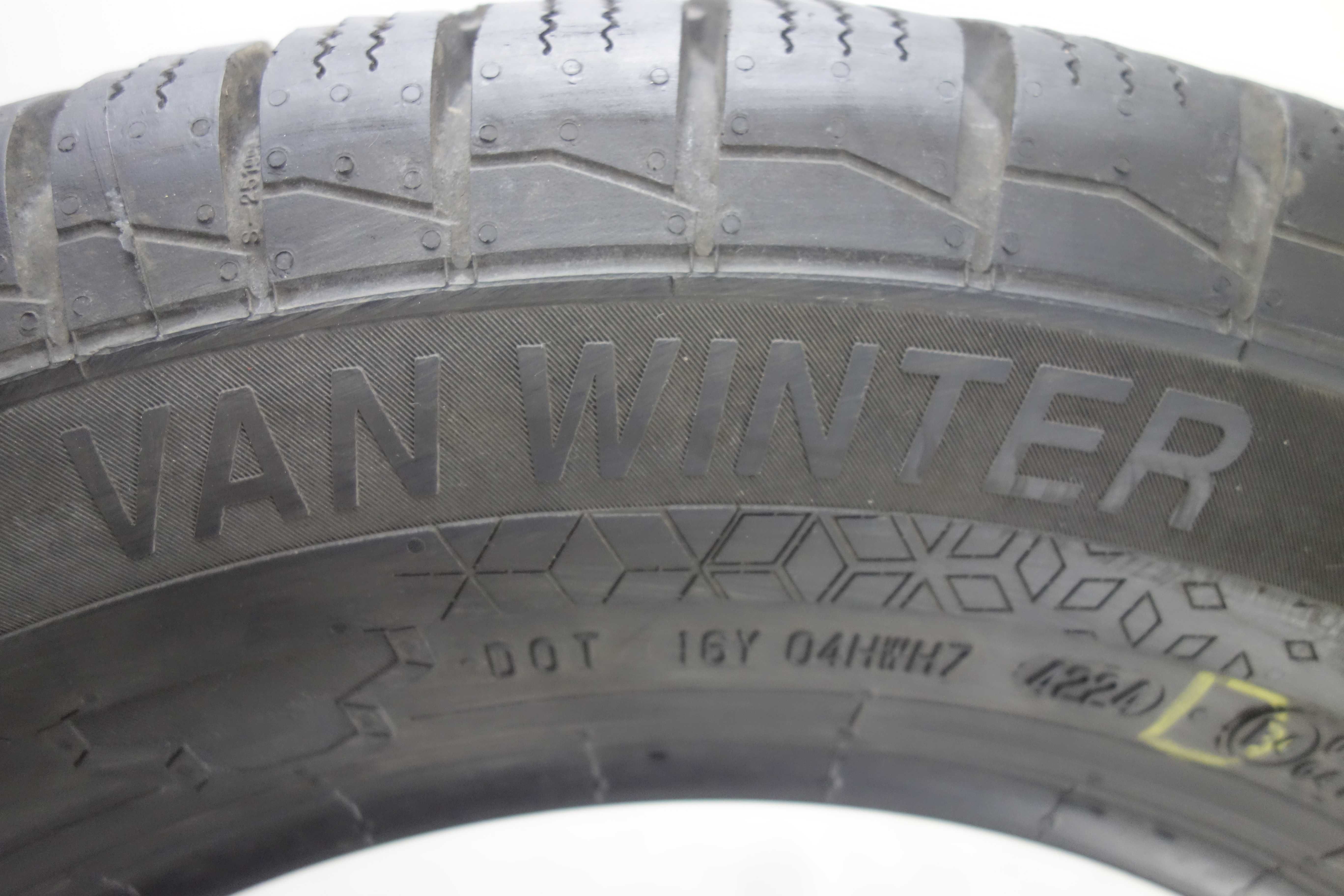 Opony zimowe 215/65/16C - BEST DRIVE Van Winter