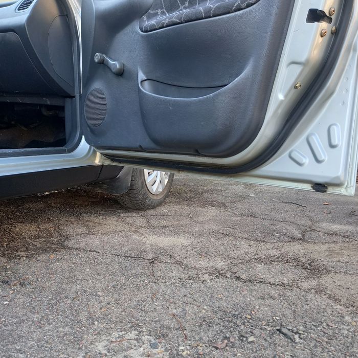 Daewoo LANOS 1.5(газ-бензин)