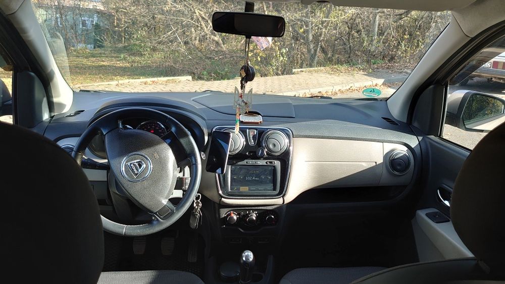 Dacia Lodgy 2012 • 7 місць • ГБО 4 покоління