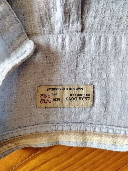 koszula chłopięca Zara, wiek ok. 8-10 lat, rozm 140 cm, błękit, stójka