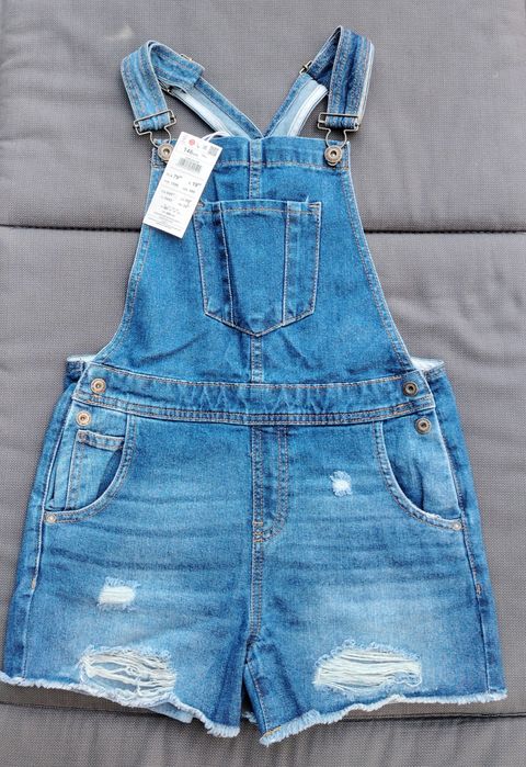 Nowe ogrodniczki jeansowe Reserved w rozmiarze 146