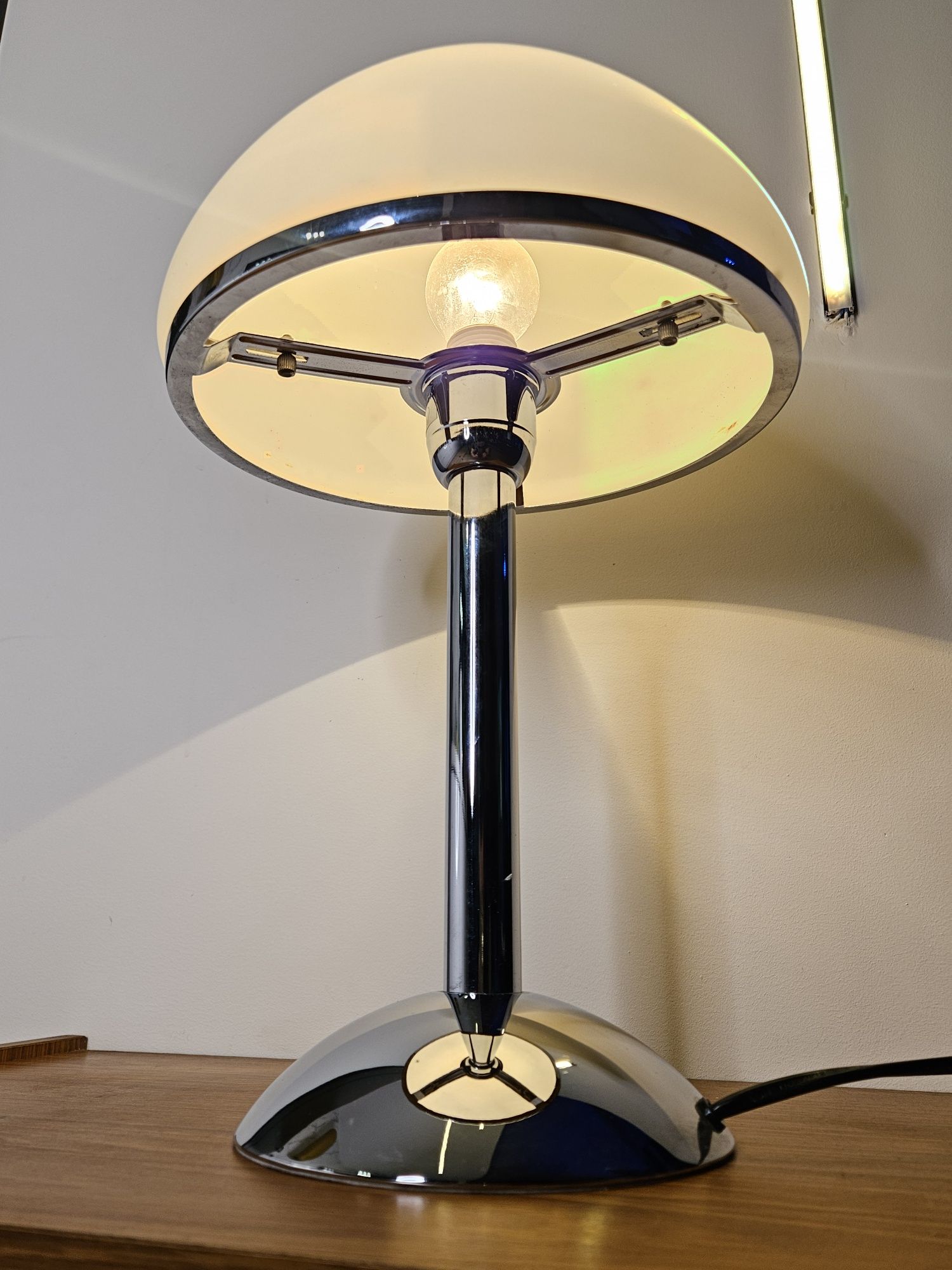 Lampa Bauhaus, Vintage