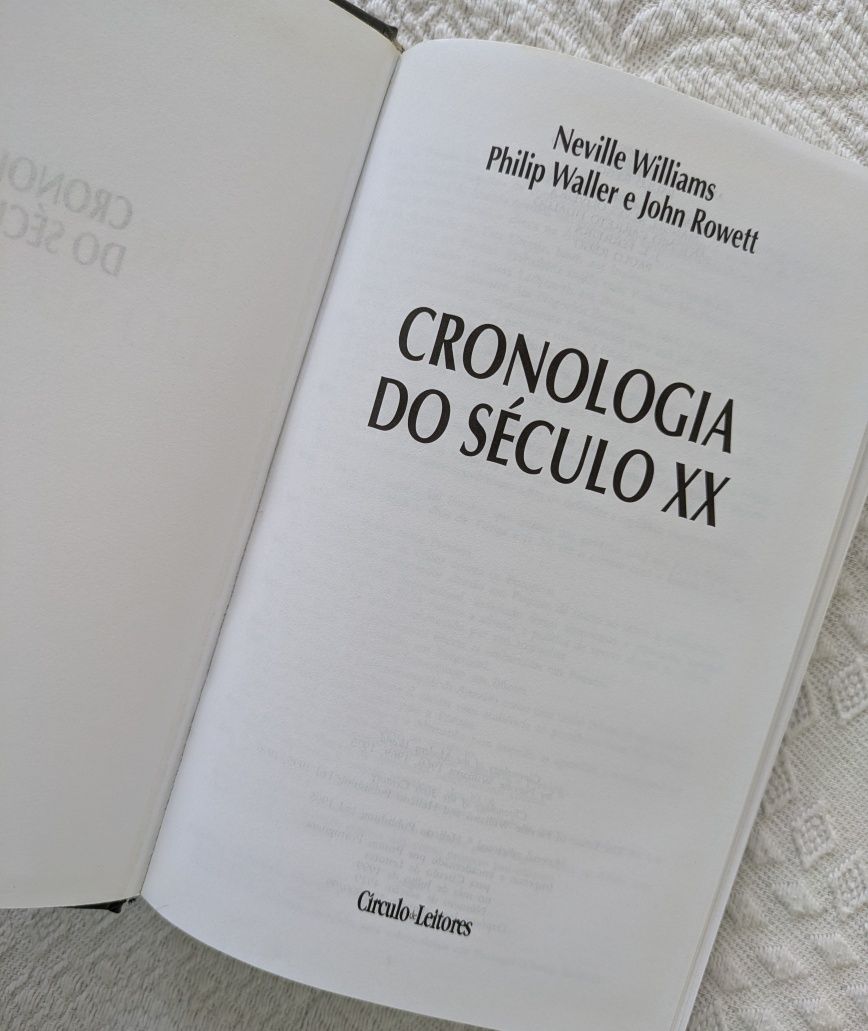 Livro 'cronologia do séc XX'
