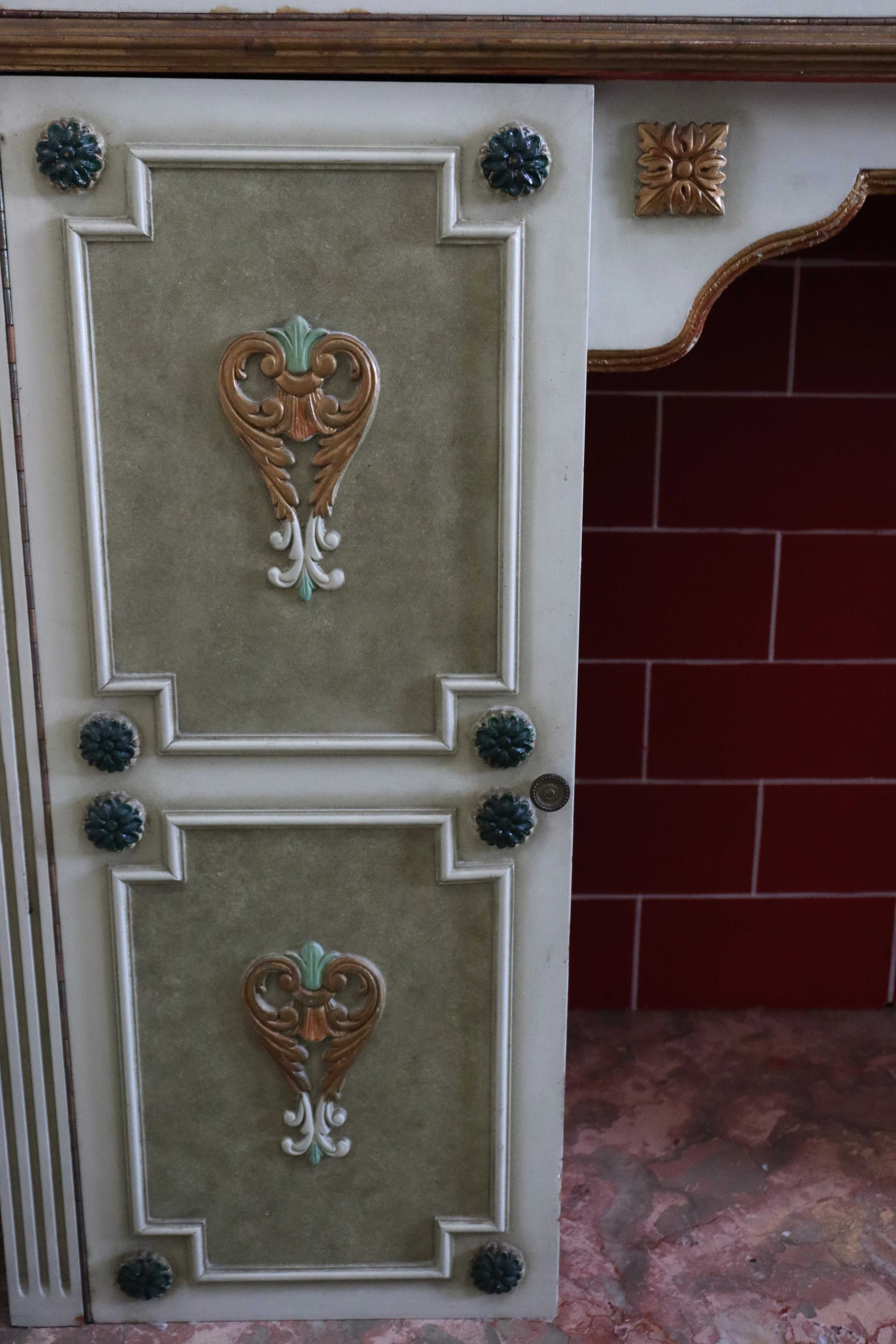 Escrevaninha Retro com Lareira Decorativa em Madeira e Mármore