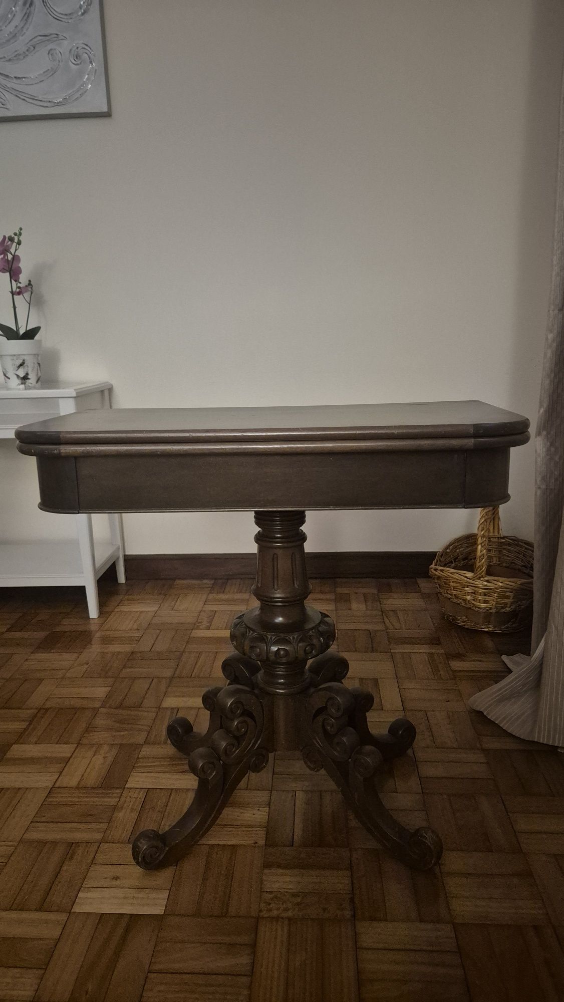 Mesa de jogo e decoração