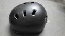 Kask rowerowy dziecięcy Decathlon BTWin 55-58 cm czarny