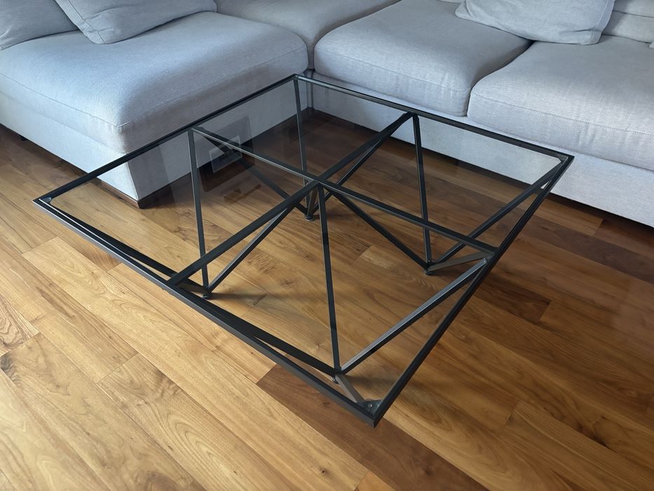 stolik kawowy nowoczesny design