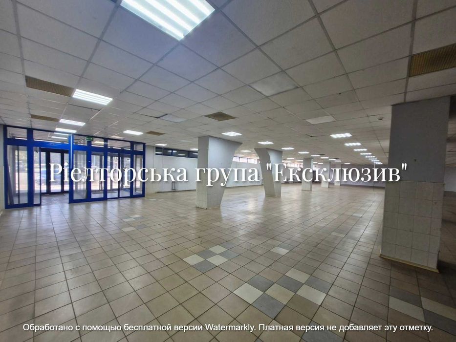 Пропонується в оренду приміщення по вул.Космічна, 119 ТЦ "Космос Сіті"