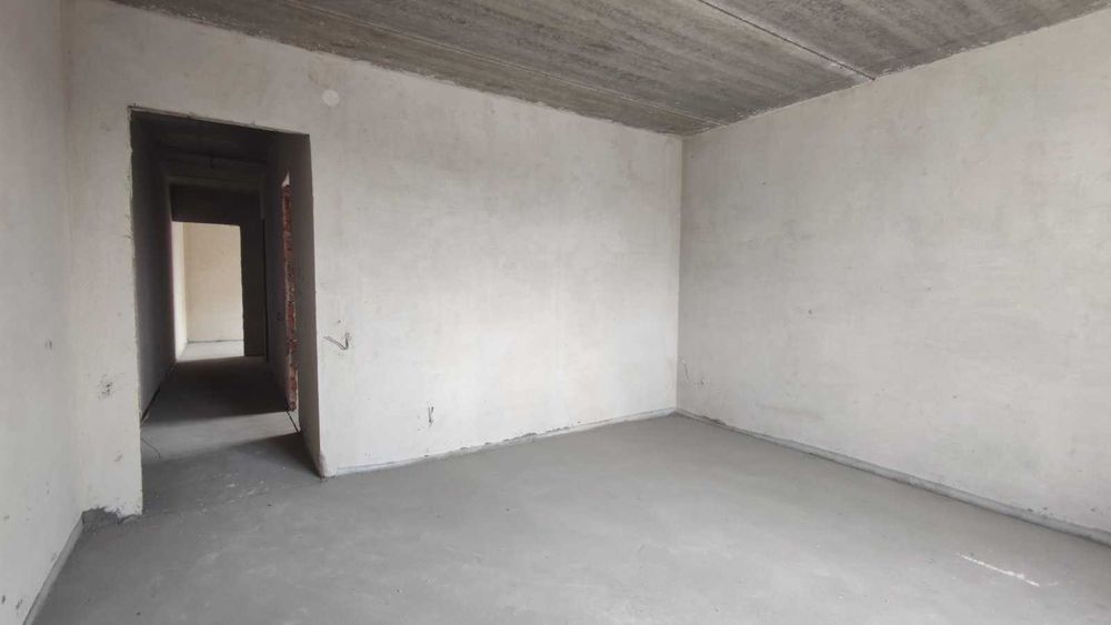 Найдешевша 2 к.кв. в зданій новобудові Виставка.