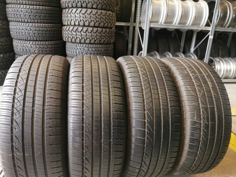 Komplet opon 255/60R17 106V Dunlop Grandtrak Touring A/S z 2017rok