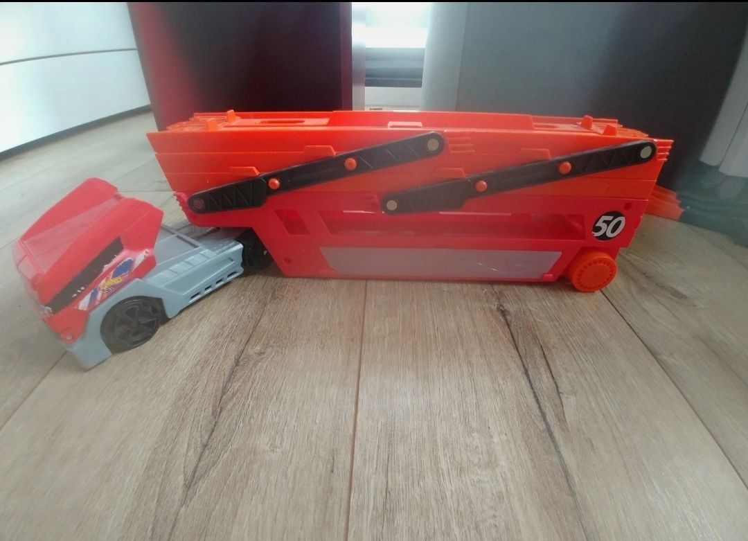 hot wheels transporter ciężarówka