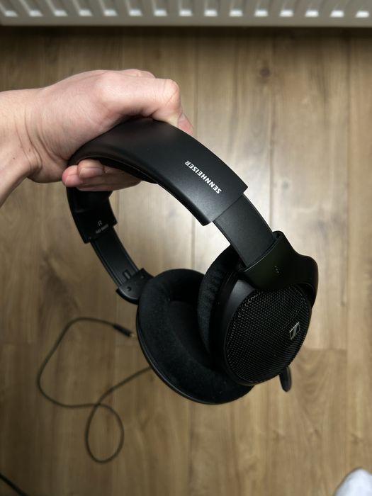 Sennheiser HD 560S (Gwarancja) (Adapter lighting)