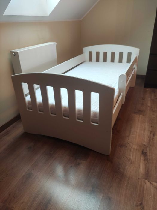 Łóżko dziecięce 160×80 cm z materacem premium FDM DINO. Warto!