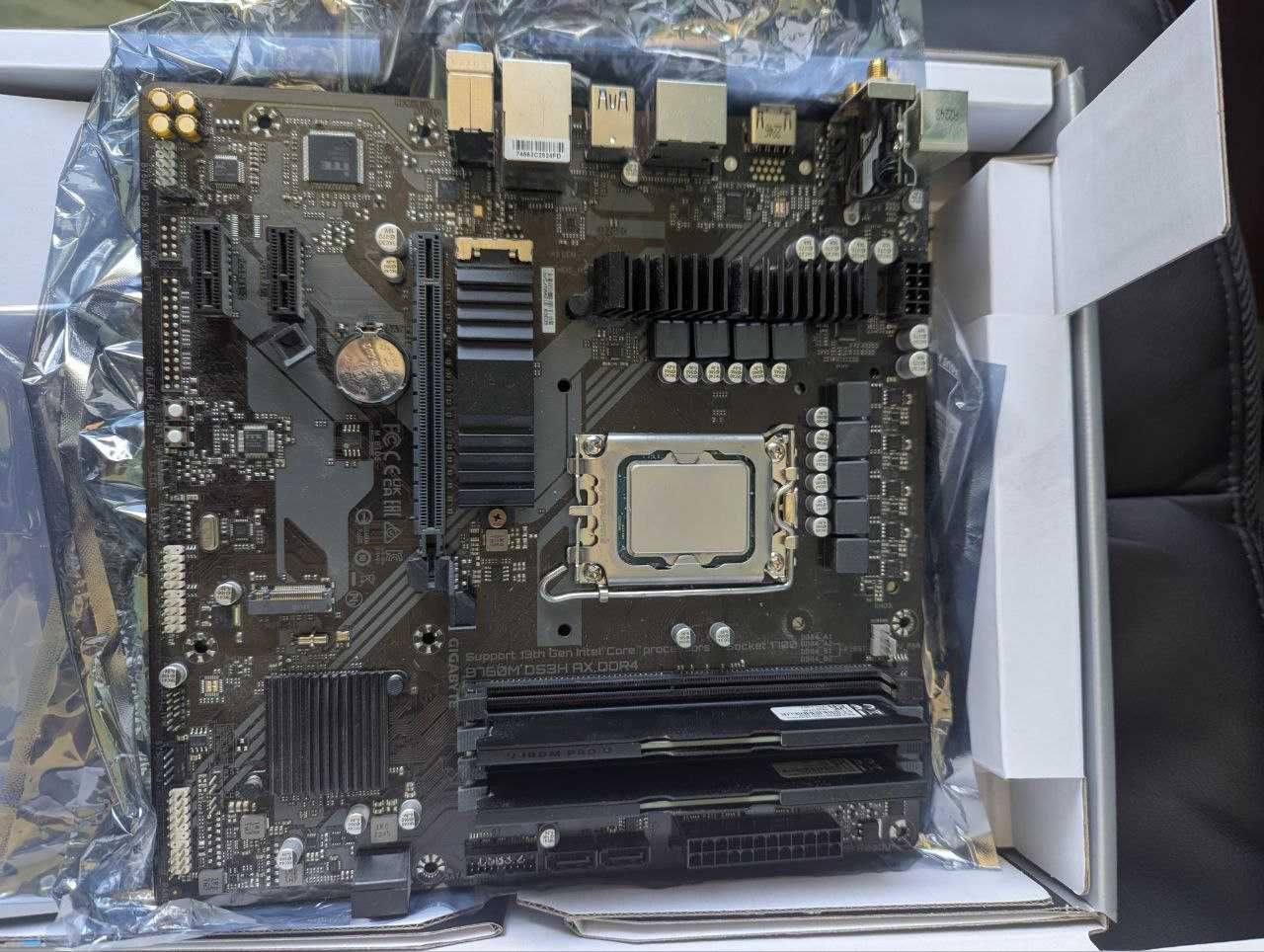 Комплект для ПК: i3-13100F + B760M DS3H-AX Wi-Fi + 32GB DDR4