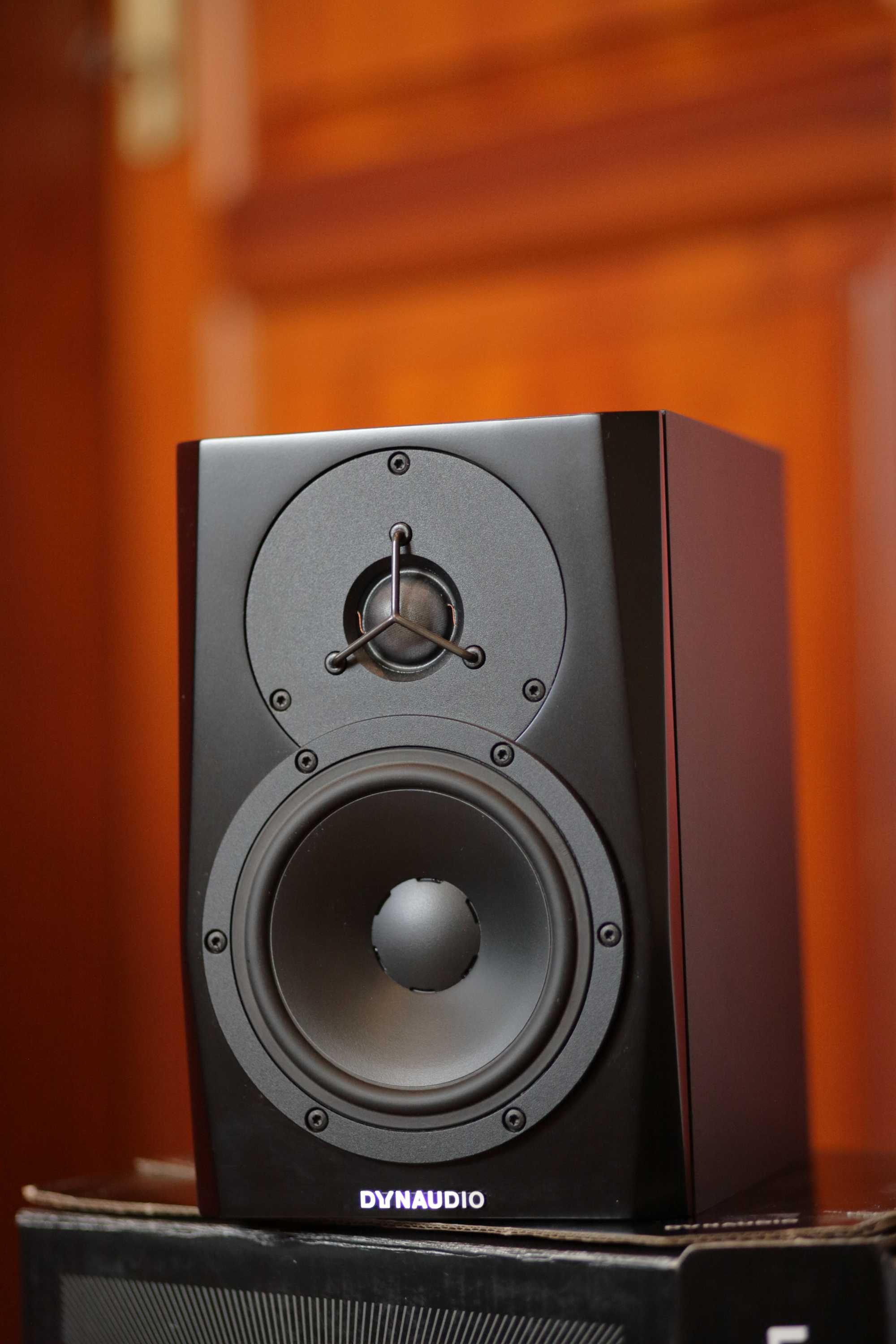 Monitory studyjne Dynaudio LYD5