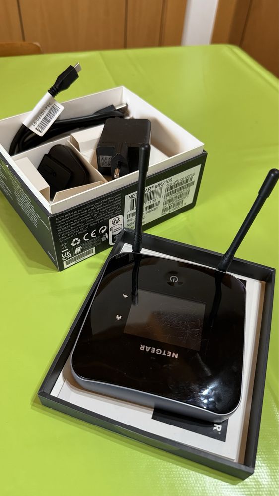 Router Netgear Nighthawk M2