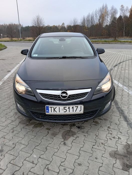 OPEL ASTRA J 1.7 Isuzu