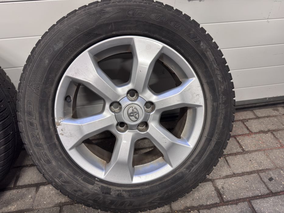 Koła z oponami Toyota Rav 4 i inne 17x7J