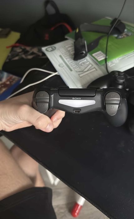 продам джойстик dualshock на ps4
