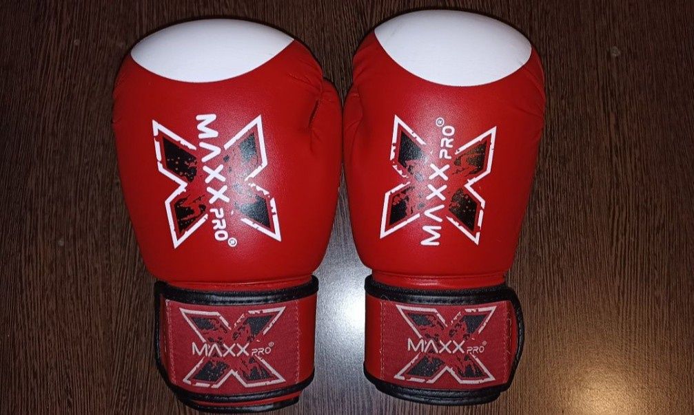 Боксерські рукавиці MaxxPro