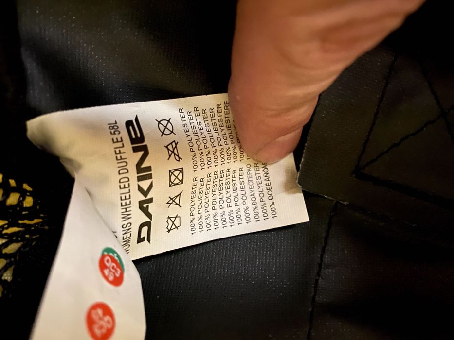 Prawie nowa walizka Dakine 58 L