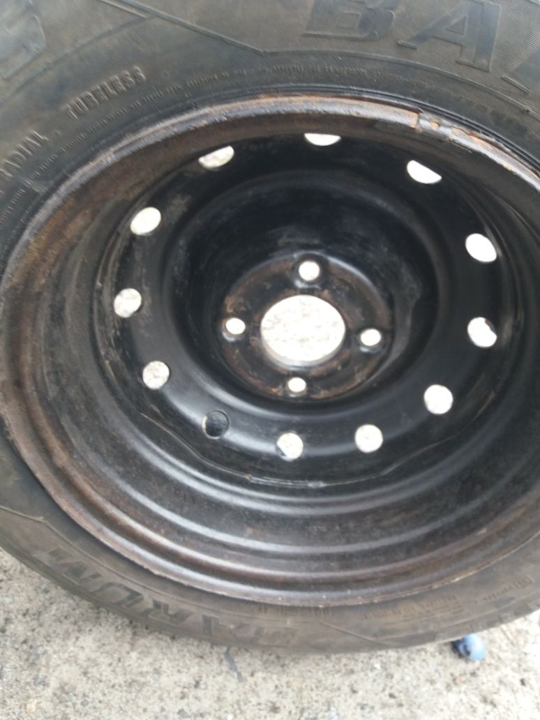 Продаю колсо в сборе р14 4×108 ц.о.64мм