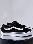 Актуальные классические кеды Vans Old Skool