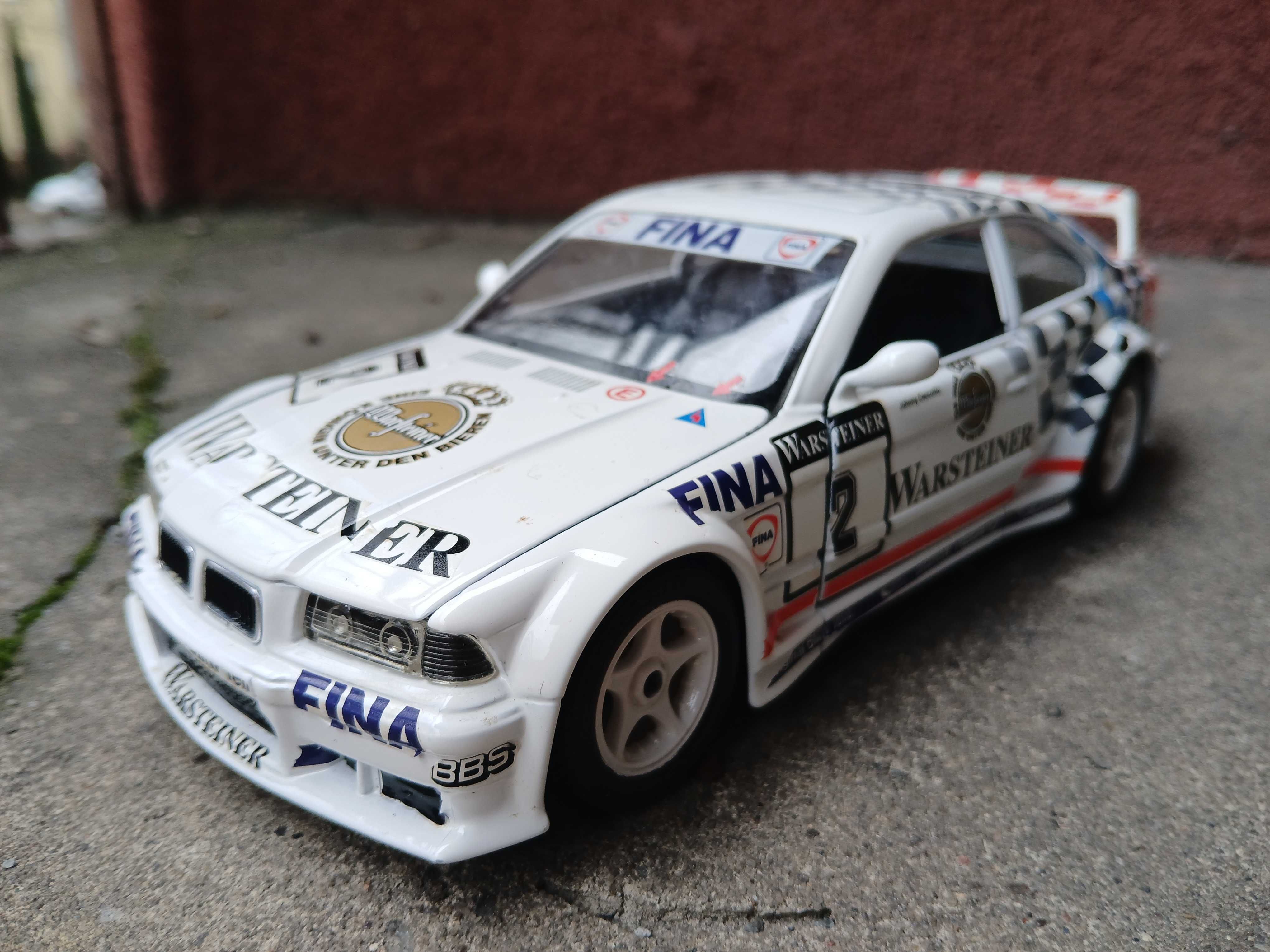 BMW M3 GTR E36 Bburago 1:24 model samochodu