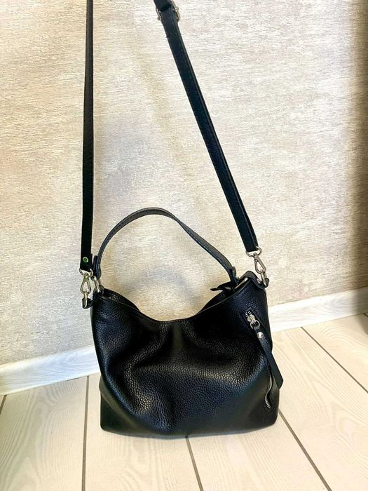 Продам шкіряну італійську сумку жіночу Virginia Conti