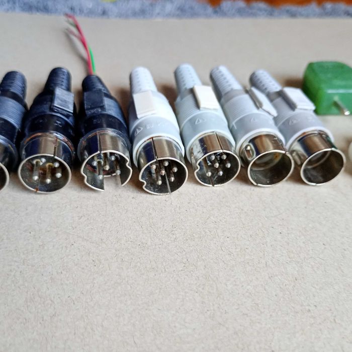 Wtyczka antenowa Unitra Diora PRL