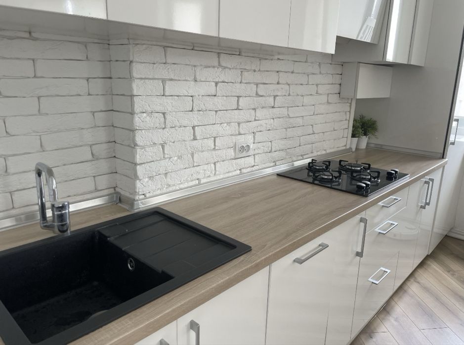 ЦЕНТР. ПЛОЩА 2к квартира 40,1 кв.м.