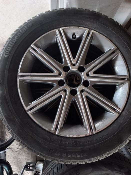 235.55.R17 Комплект з диск.Mercedes Audi,VWами!