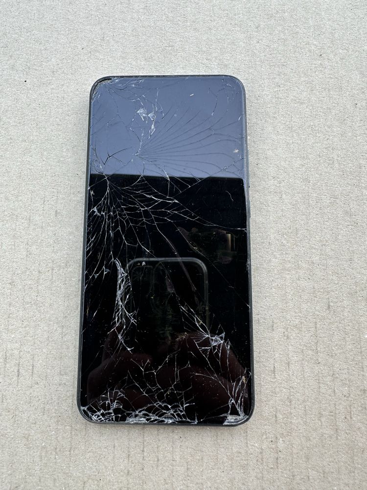 Huawei P smart Z пошкоджений